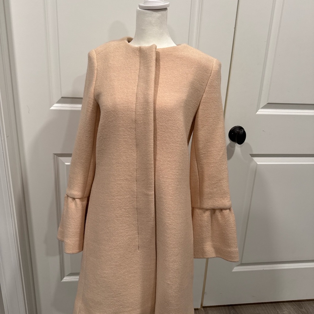 Club Monaco Blush Textured Bell Sleeve Coat – Size S